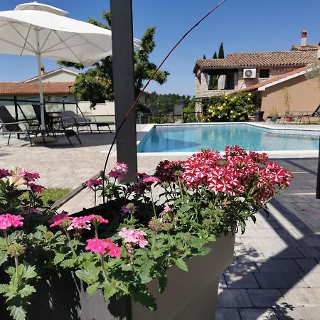 Apartments Bertetic Kanfanar Εξωτερικό φωτογραφία