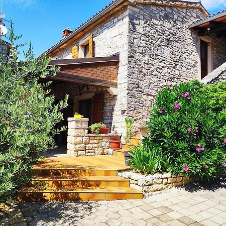 Apartments Bertetic Kanfanar Εξωτερικό φωτογραφία