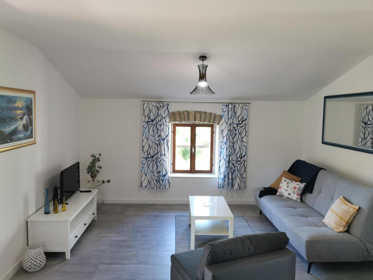 Apartments Bertetic Kanfanar Εξωτερικό φωτογραφία