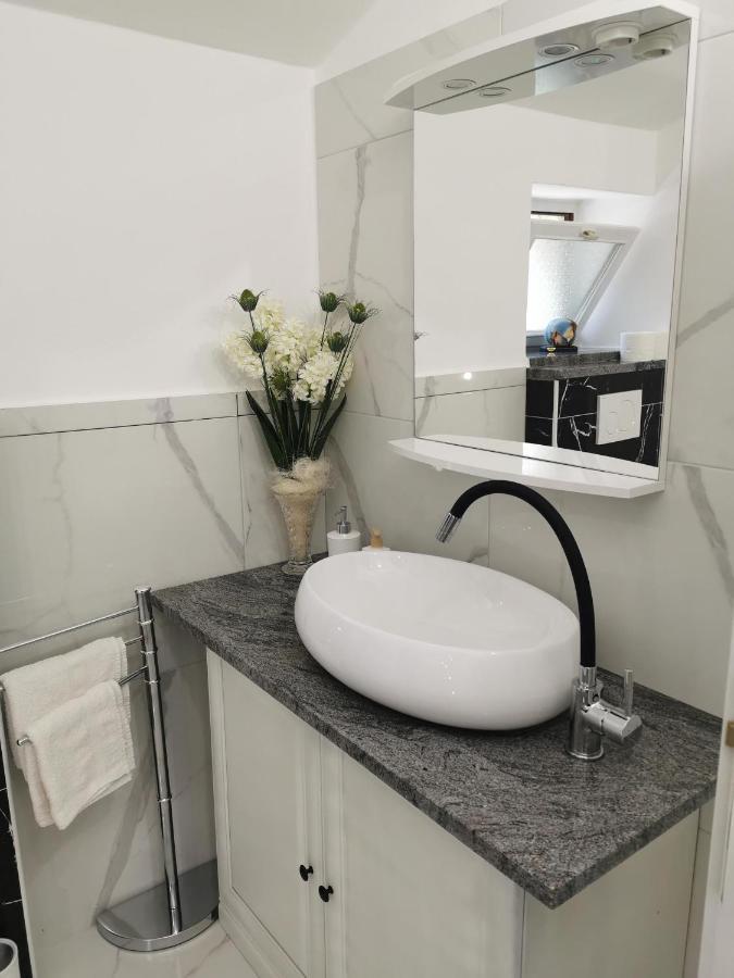 Apartments Bertetic Kanfanar Εξωτερικό φωτογραφία